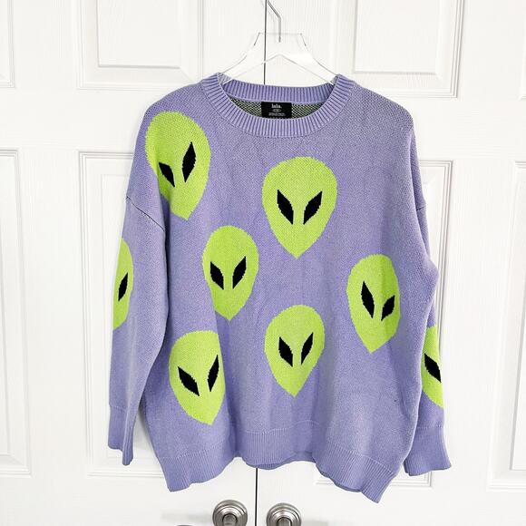 Dressed in Lala Too Cool For You Oversized Alien Knit in Lavender - Picture 2 of 8